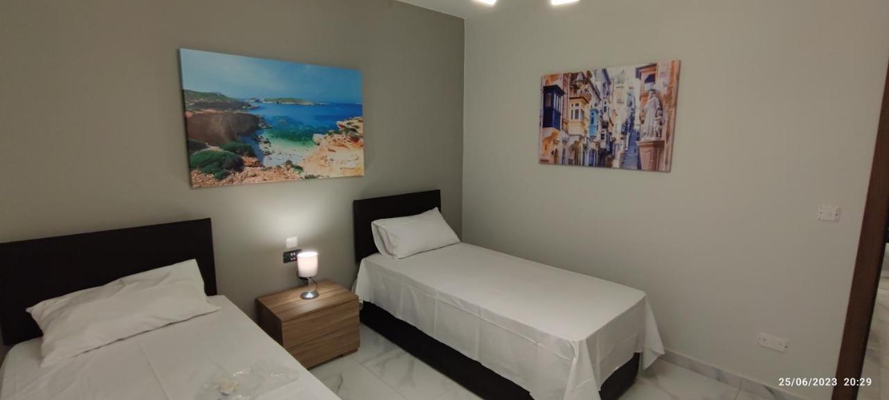 Skyline Court Holiday Apartments Hal Ghaxiak Exterior foto